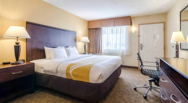 Люкс Quality Inn & Suites Ogallala