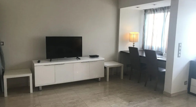 Studio Commodore, Забронировать Отель Pointe Croisette 