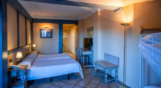 Четырёхместный номер Premium The Mountains Hotel