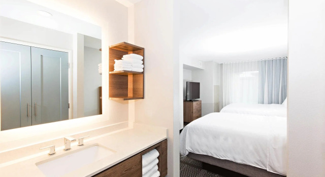 Четырёхместный люкс c 1 комнатой Staybridge Suites - Denver North - Thornton by IHG