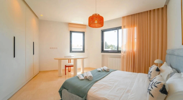 Коттедж Villa Malaga Luxury for 10 in Central Marsa