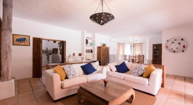 Villa Bambu, Rezervovat Vila Hotely v Lisabon s bazénem, Bazén