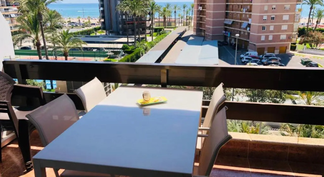 Апартаменты Apartamento frente al mar (Avda costa Blanca)