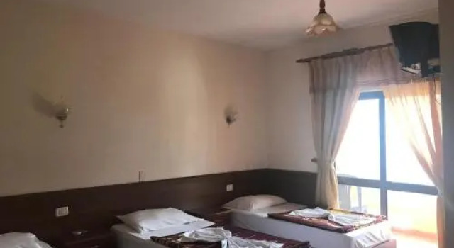 Hotel Kosmira