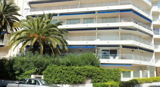 Studio Palm Beach, Забронировать Отель Отели Канн с завтраком, Завтраки