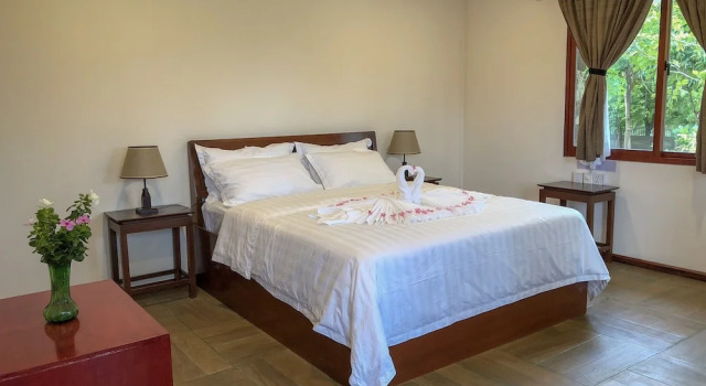 Maya Bagan, Boek Hotel Nyaung-U Mandalay Region