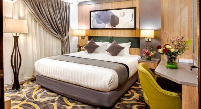 Laten Suites