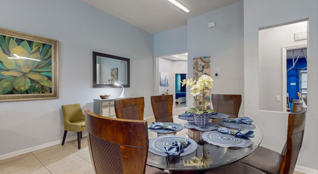 All-suite Retreat With Pool, Spa, Waterslides, Tennis - Near Dining & Disney, Book Feriehus Villaer i Florida, Villa
