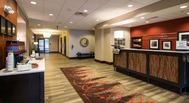 Hampton Inn Orange City, Rezerwuj Hotel Orange City Iowa
