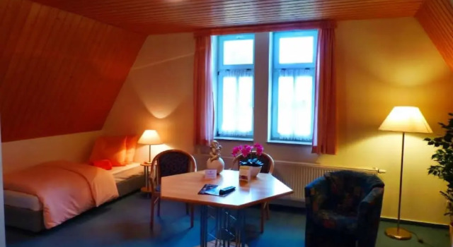 Трёхместный номер Business Parkhotel Waldschlösschen
