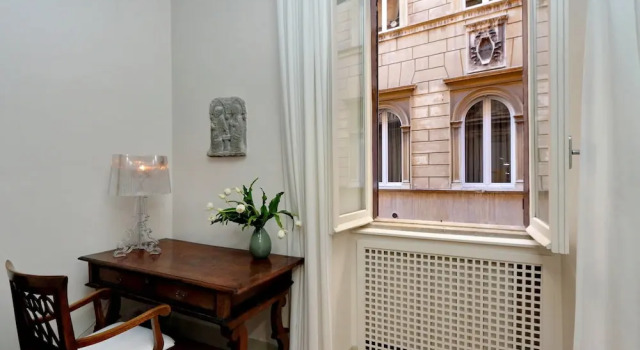 Farnese Charme - My Extra Home