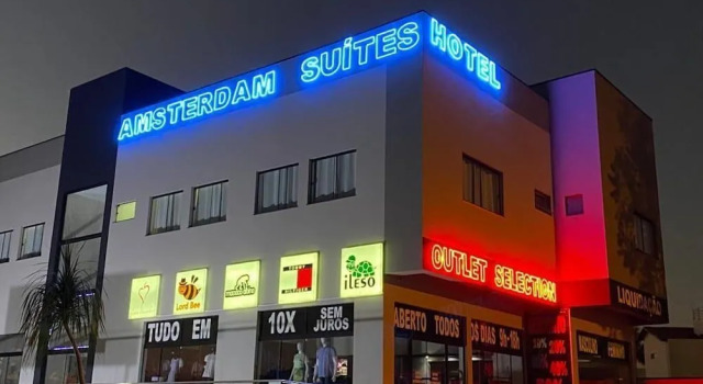 Amsterdam Suítes