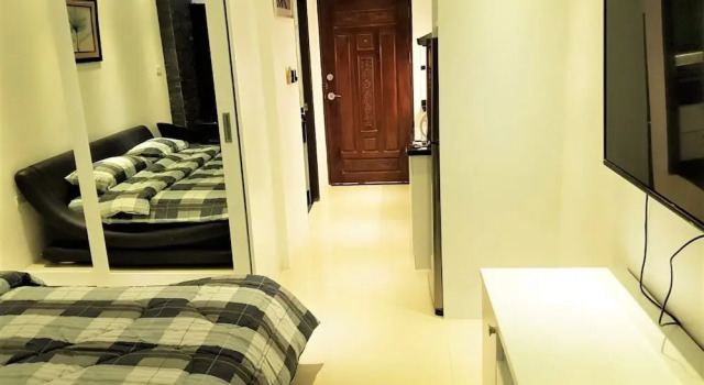 11th Floor Studio at View Talay 1
