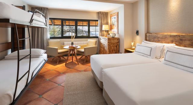 Семейный номер Standard с видом на горы Meliá Sol y Nieve