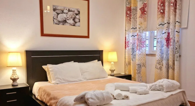 Вилла с 4 комнатами Villa Quinta da Violeta