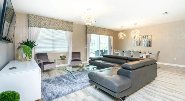 9020 Stinger Drive, Buchen Sie Ferienhaus Hotels in Four Corners mit Pool, Schwimmbad