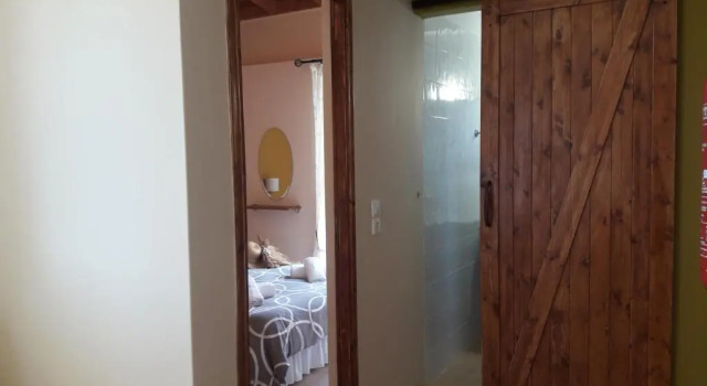 Коттедж с 2 комнатами Spedion Villa - Near to sea villas with heated swimming pool