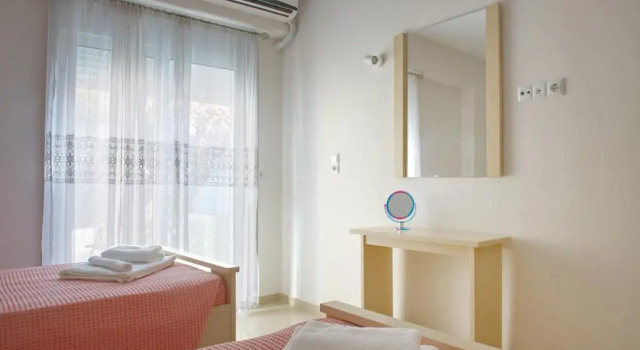 Вилла Lake View Suites