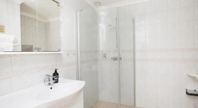 Двухместный номер Standard с балконом Hotell Breda Blick