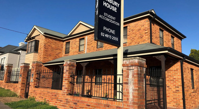 Hanbury Lodge, Забронировать Отель Мейфилд Новый Южный Уэльс