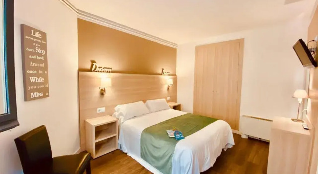 Номер Superior Hotel Carbonell