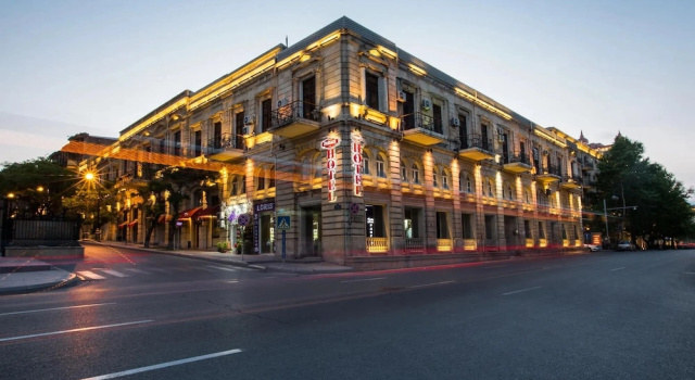 Pasage Hotel Baku, Забронировать Отель Отели Баку 4 звезды, рядом с Станция метро Низами, 4*