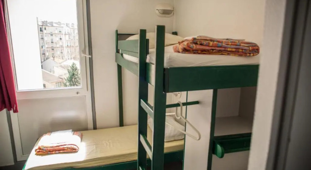 Кровать в общем номере (мужской номер) Auberge de Jeunesse HI Paris Le dArtagnan