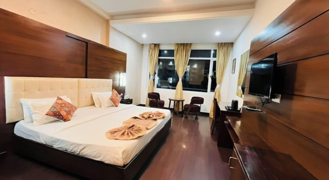 Номер Premium The Altruist Katra Hotel