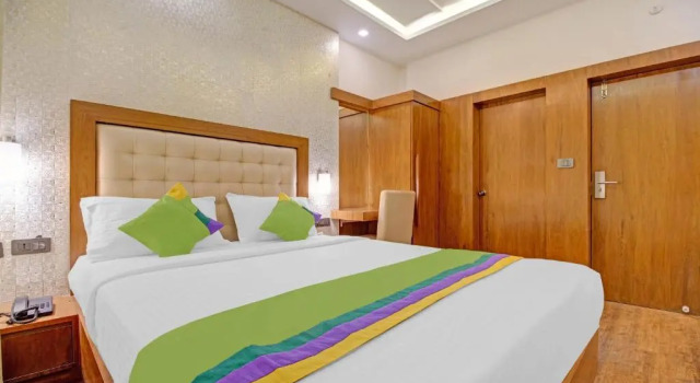 Двухместный номер Standard Treebo White Inn