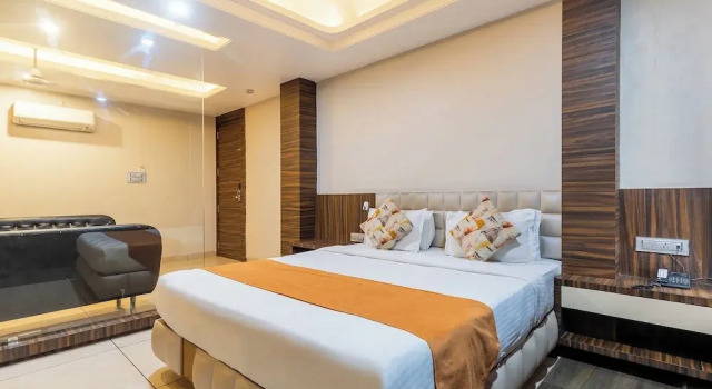 Номер Luxury FabHotel Prime The Bentree