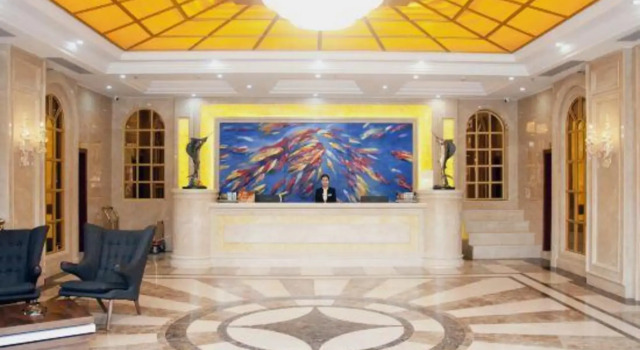 Longmen Wuzhou Hotel, Boek Hotel Hotels in Guangdong met parkeren, Parkeren