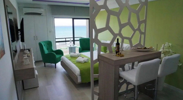 Lazuli Beachfront Apartment 405, Book Apartment Larnaka Larnaca Region