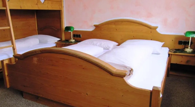 Семейный номер Standard Erlebnislandgasthof Hotel Neiderhell