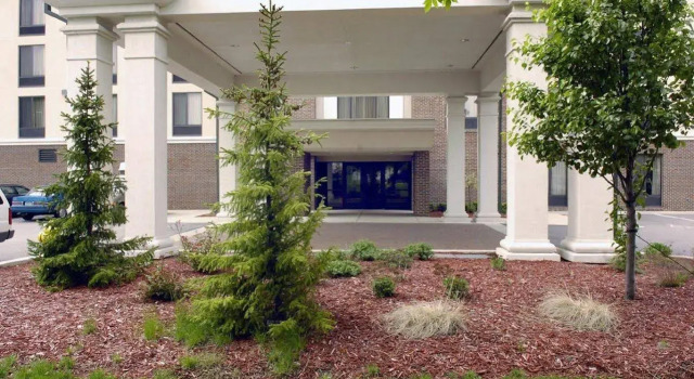 Holiday Inn Express & Suites Fort Wayne by IHG