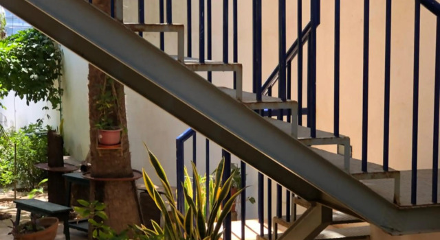 Charming 2BR Guest Suite with Ocean View, Prenota Affittacamere Hotel a Isole Sottovento con parcheggio, Parcheggio