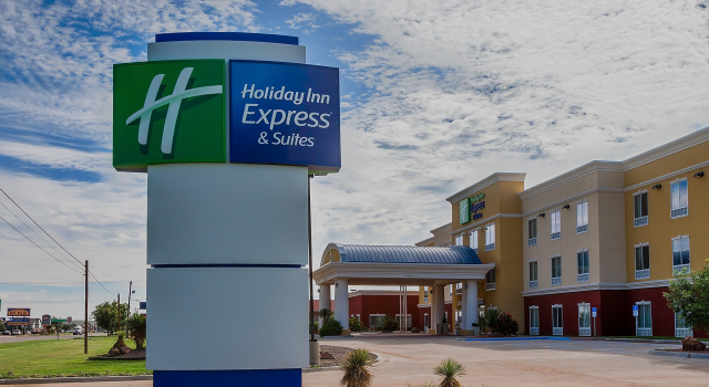 Holiday Inn Express & Suites Alpine Southeast by IHG