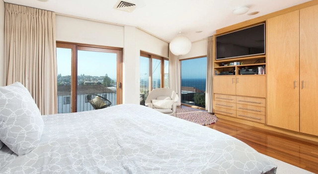 Stunning East Suburb Coastal Home H373, Prenota Casa vacanze Whale Beach New South Wales