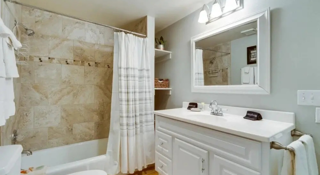 Muscatel Flats - 1 Bedroom Condo #8 Walk Up - LLH 57124