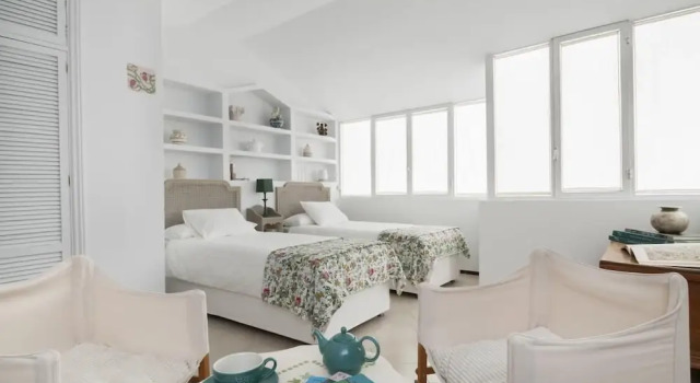 Bright & Beautiful 3 BD Apartment With Private Terrace - Magdalena Terrace, Забронировать Апартаменты/квартира Старый город Севилья, рядом с La Torre de Don Fadrique