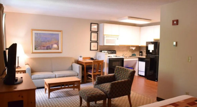 Номер Standard Cresthill Suites Syracuse