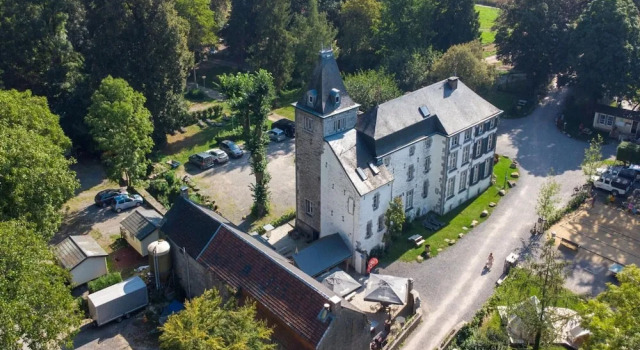 Коттедж Tower apartment in a 16th-century castle