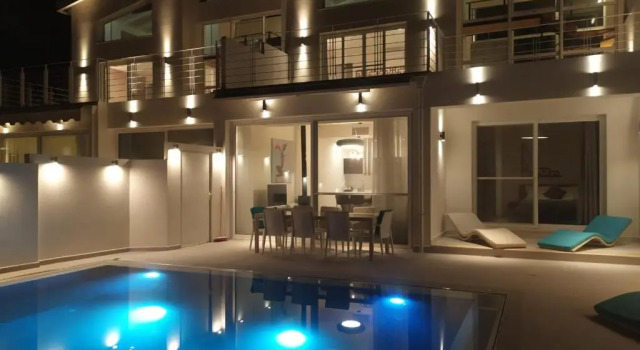 Вилла Superior Okeanos Vine Luxury Villa