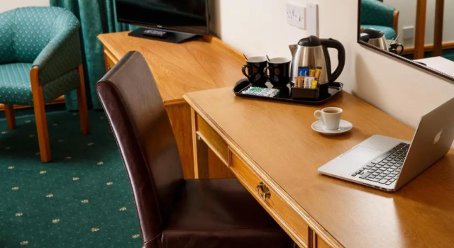 Двухместный номер Classic Mercure Livingston Hotel