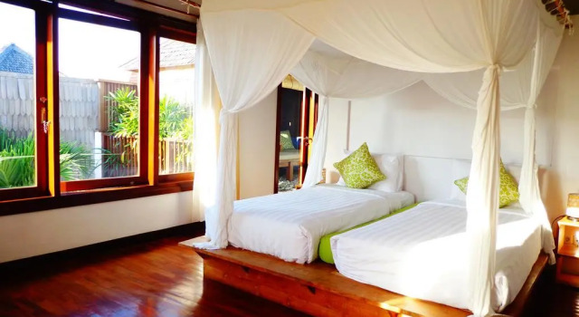 NEW 2BR Minica Villa in the heart of Kayu Aya, Oberoi, Seminyak walking distance to Beach, Shops, Restaurants, Забронировать Вилла Коттеджи провинции Бали, Коттедж