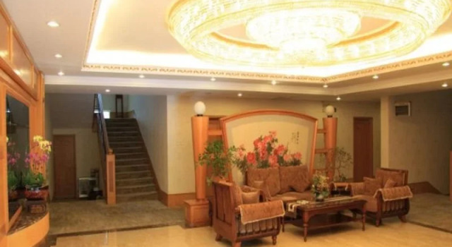 Lian Yun Hotel, Boek Hotel Hotels in Yunnan met parkeren, Parkeren