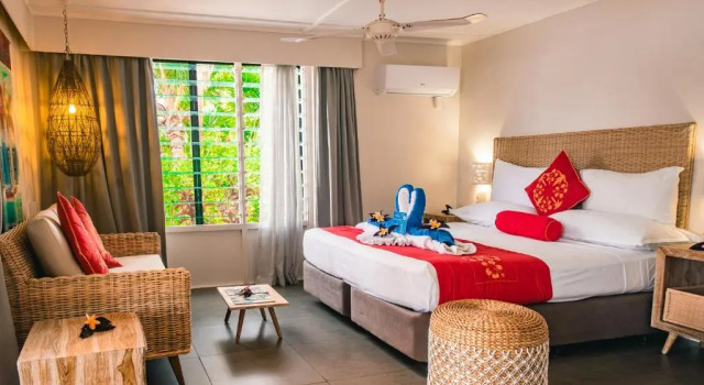 Люкс рядом с пляжем Manuia Beach Resort