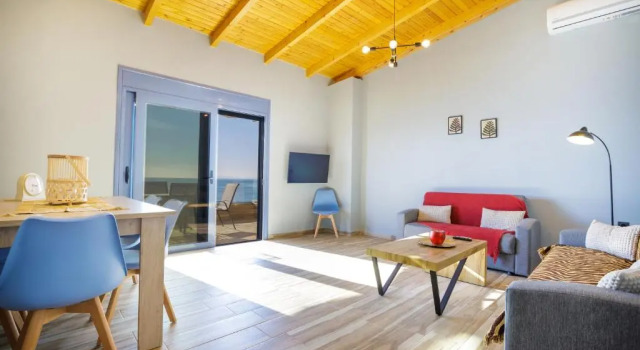 Maritinas Apartment Sea View, Prenota Appartamento Hotel a Peloponneso con parcheggio, Parcheggio