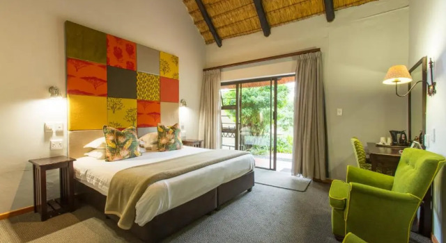 Трёхместный номер Standard Cavern Resort & Spa