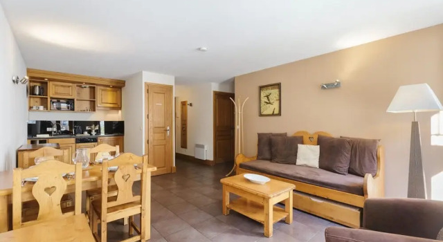 Vallorcine Loriaz 13 ski in ski out, Book Apartment Vallorcine Chamonix Valley