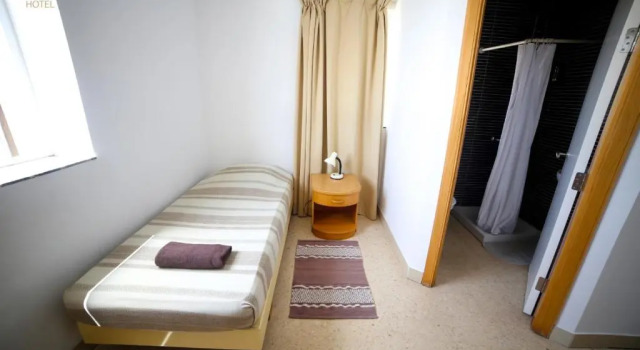 Standard Single room Sensi Hotel